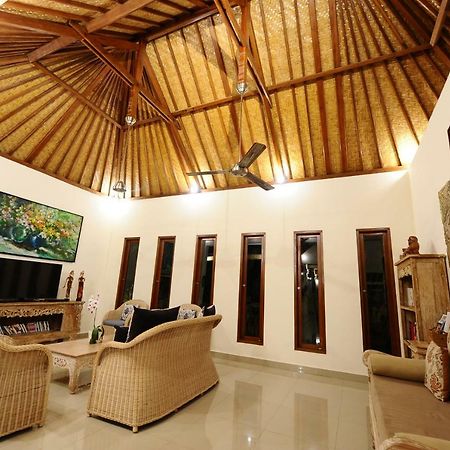 Villa Exotica Ubud Exterior foto