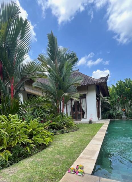 Villa Exotica Ubud Exterior foto